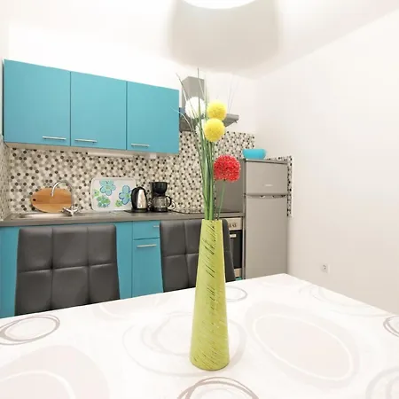Apartment Fuer 4 Personen Ca 50 Qm In Medulin, Istrien Suedkueste Von Istrien Medulin