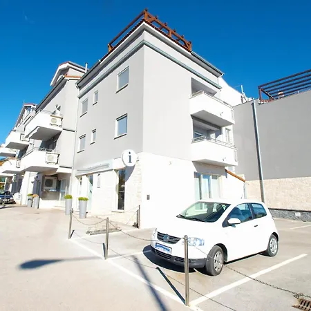 Fuer 4 Personen Ca 50 Qm In Medulin, Istrien Suedkueste Von Istrien *
